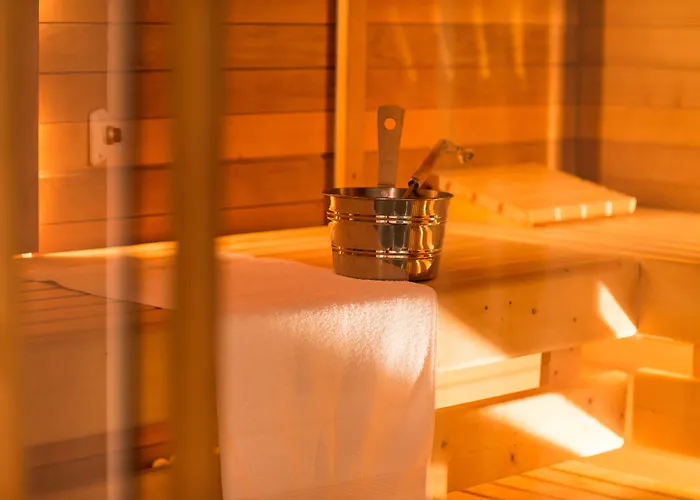 Seminaris لبسيا