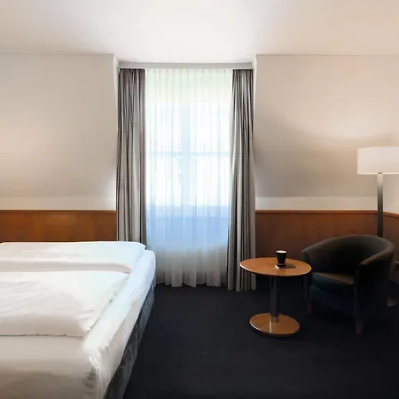 Apartmanhotel Sunday Hotel Leipzig West Formerly Seminaris 4*