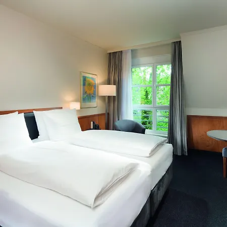 Seminaris 公寓式酒店 4*