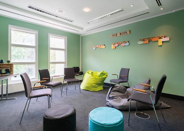 Seminaris 4* لبسيا