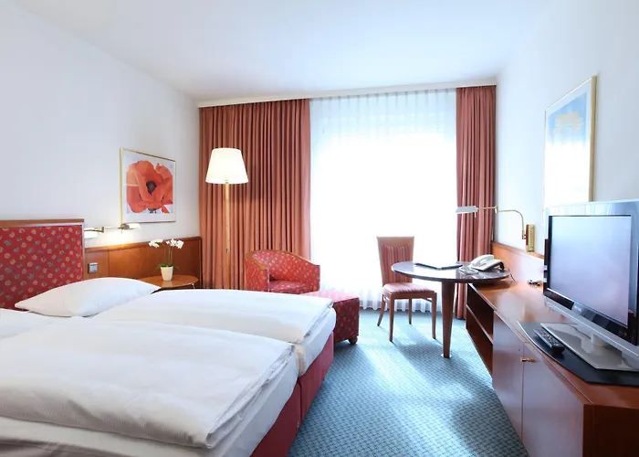 Seminaris لبسيا