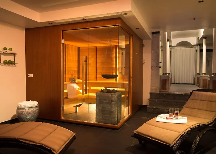 Seminaris 4* لبسيا